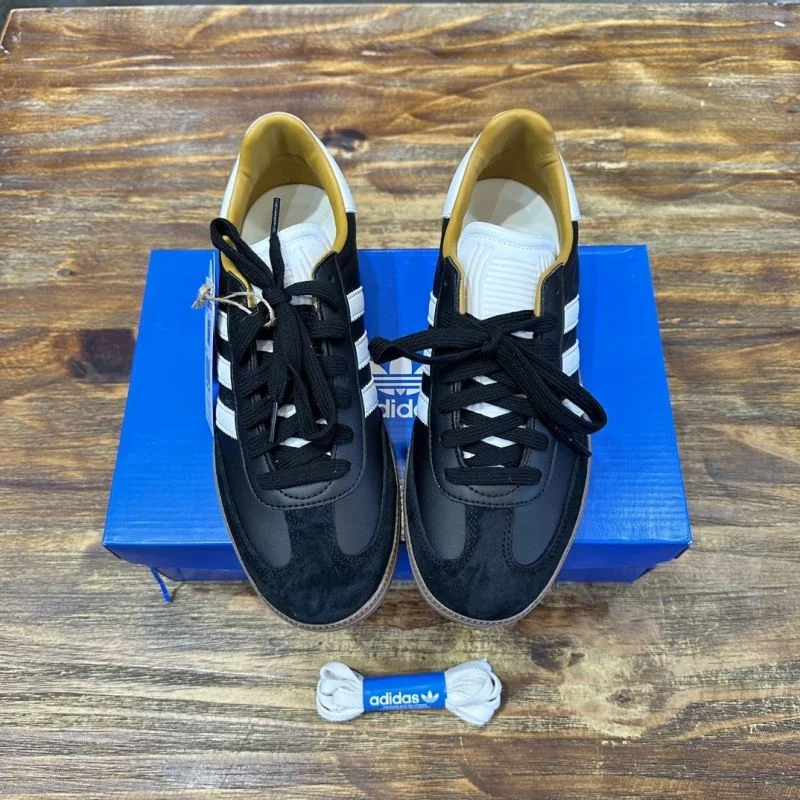Elegant Adidas Samba Shoes 16099