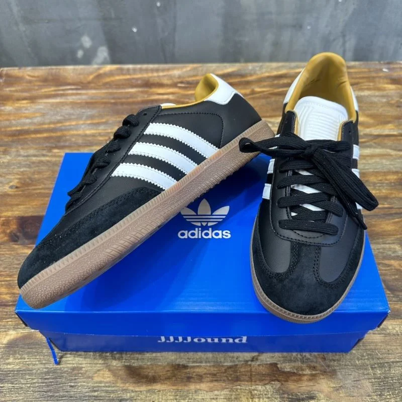Elegant Adidas Samba Shoes 16099
