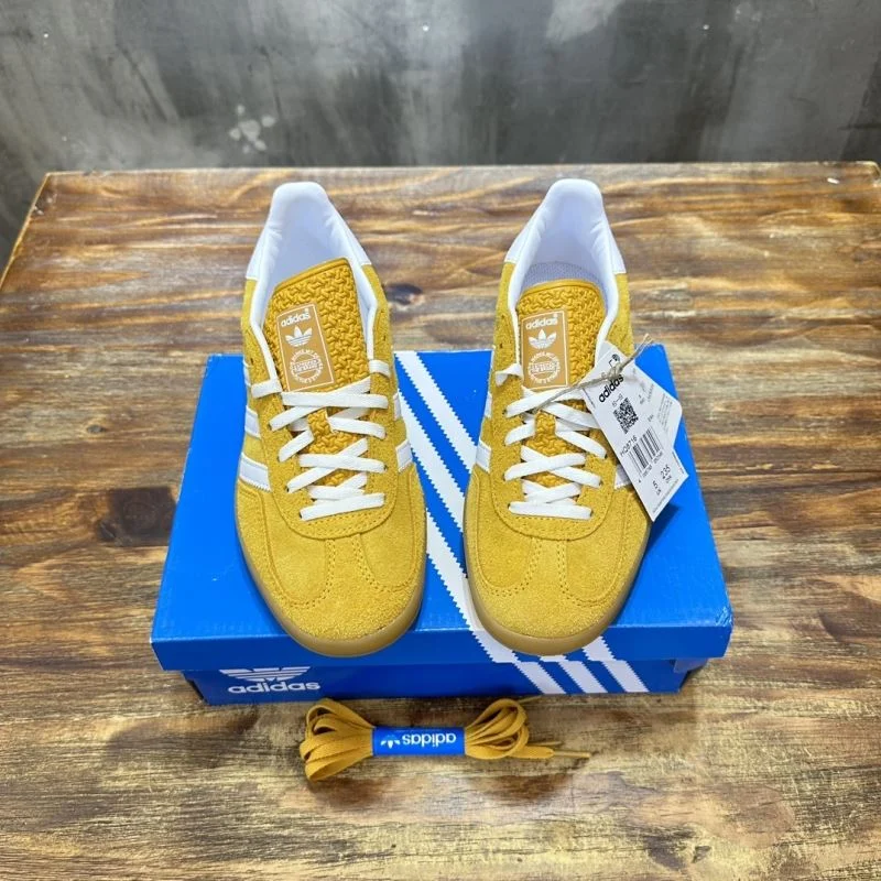 Contemporary Adidas Samba Shoes 16100