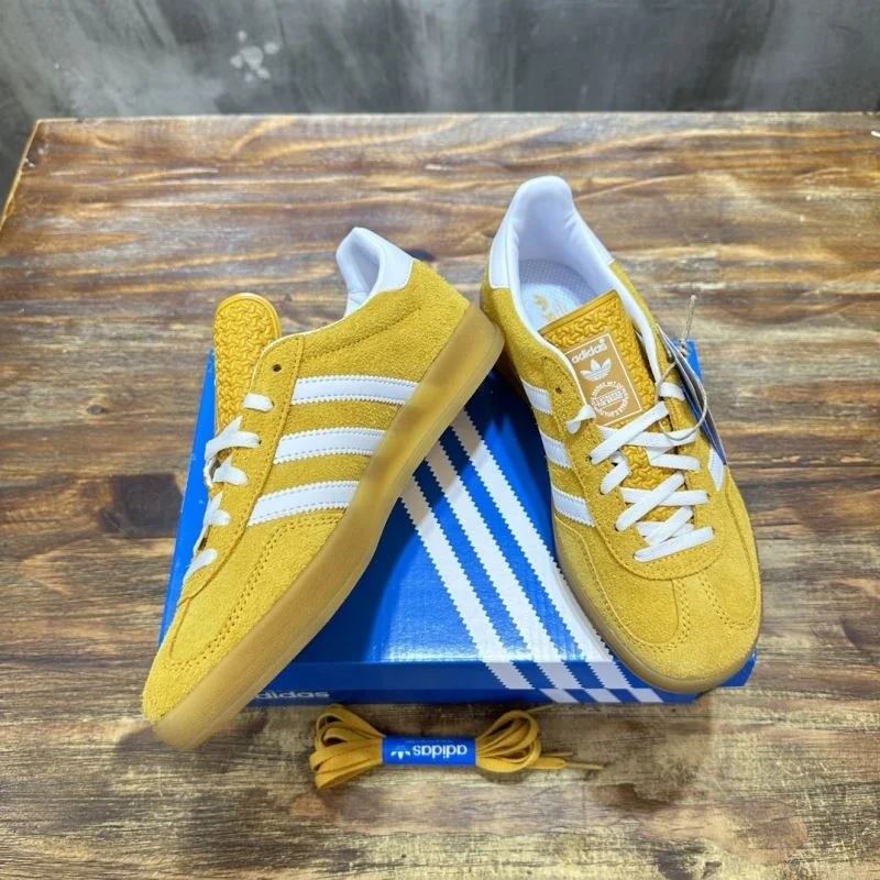 Contemporary Adidas Samba Shoes 16100