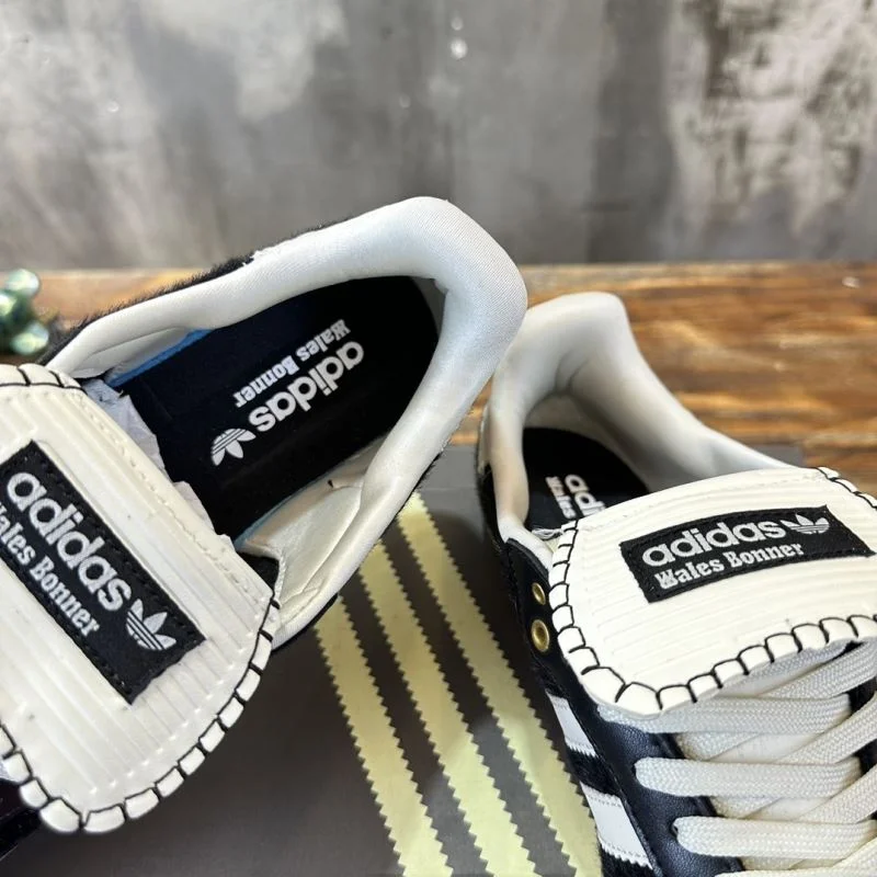 Adidas Samba Shoes Trendsetting 16093