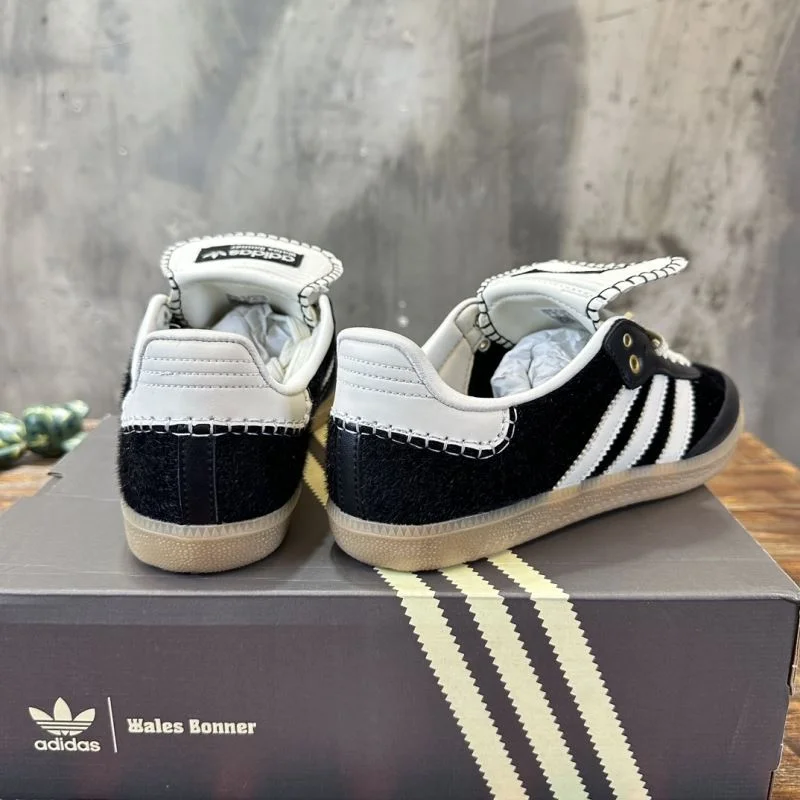 Adidas Samba Shoes Trendsetting 16093