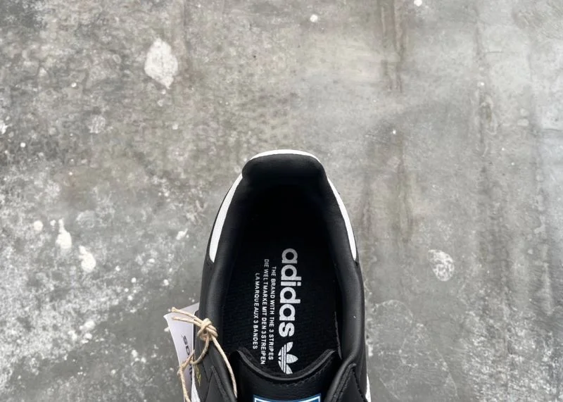 OdorResistant Adidas Samba Shoes 16078