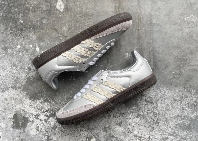 Sporty Adidas Samba Shoes 16070