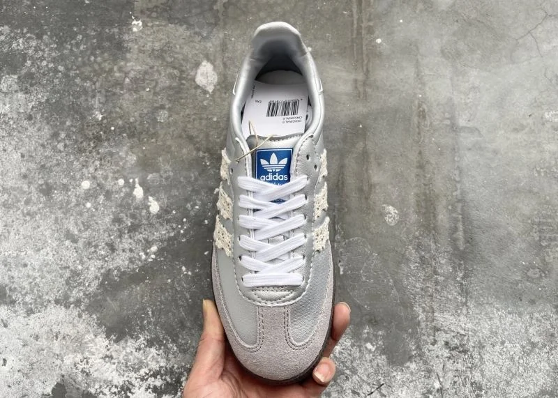 Sporty Adidas Samba Shoes 16070
