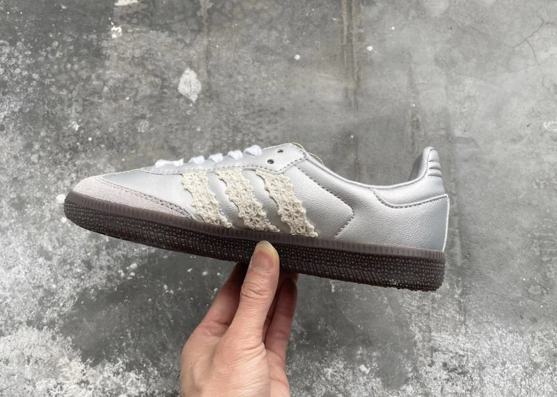 Sporty Adidas Samba Shoes 16070