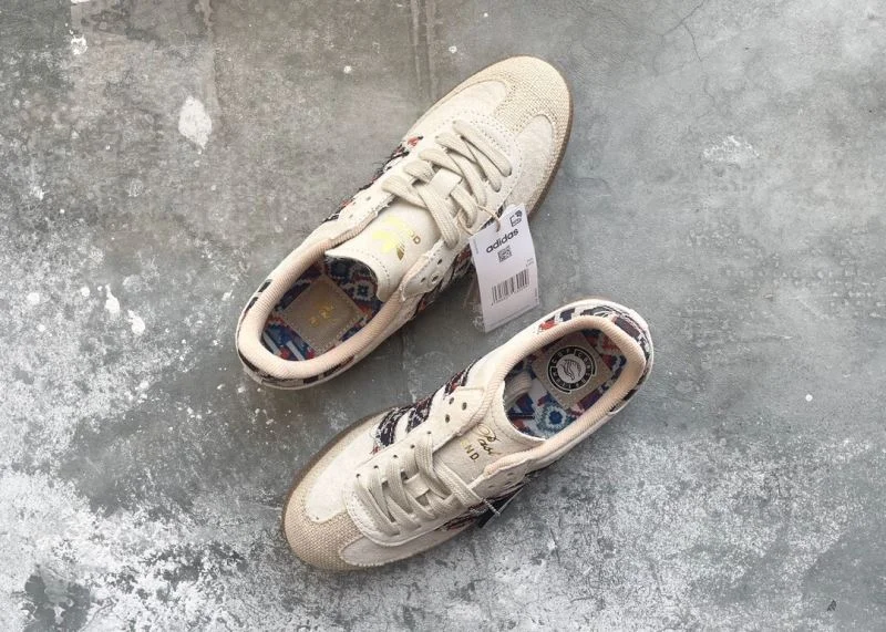 Adidas Samba Shoes Snug 16059