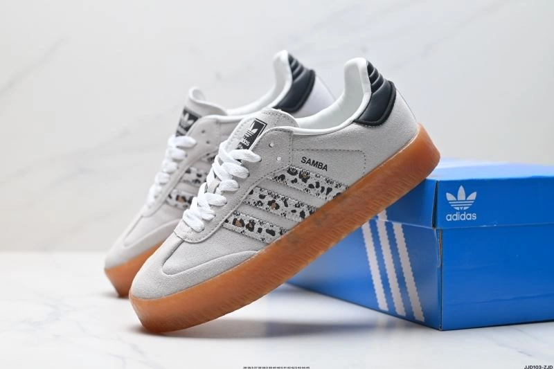 Adidas Samba Shoes Trendsetting 1146