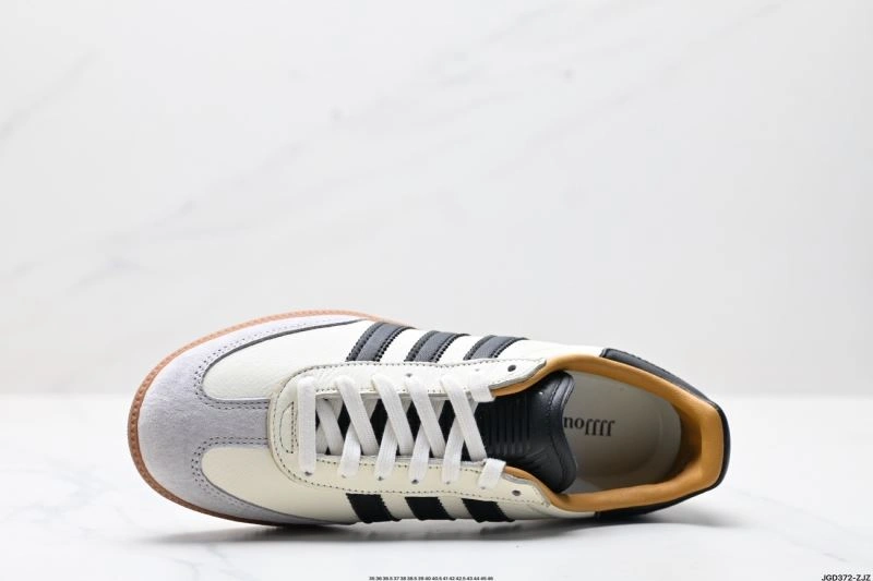 UrbanChic Adidas Samba Shoes 1145