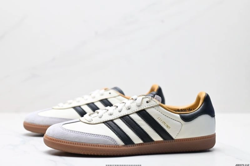 UrbanChic Adidas Samba Shoes 1145