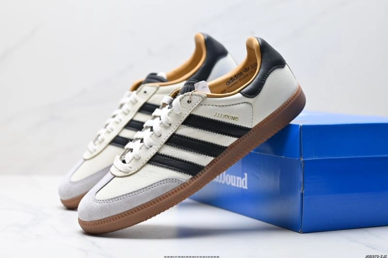 UrbanChic Adidas Samba Shoes 1145
