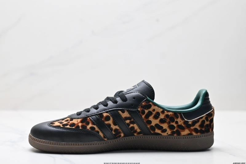 Adidas Samba Shoes RelaxedFit 1090