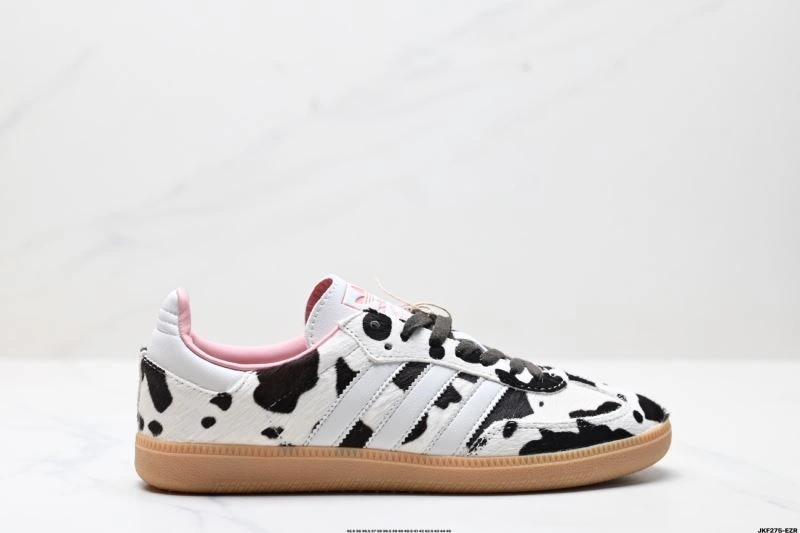Sporty Adidas Samba Shoes 1058
