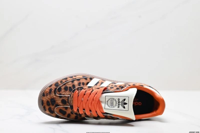 Elegant Adidas Samba Shoes 1044
