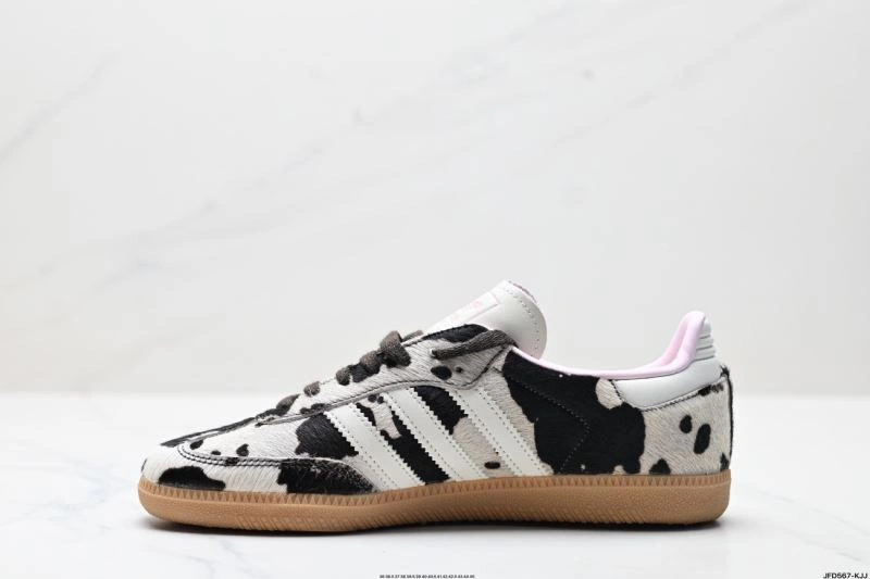 FlexibleFit Adidas Samba Shoes 1022