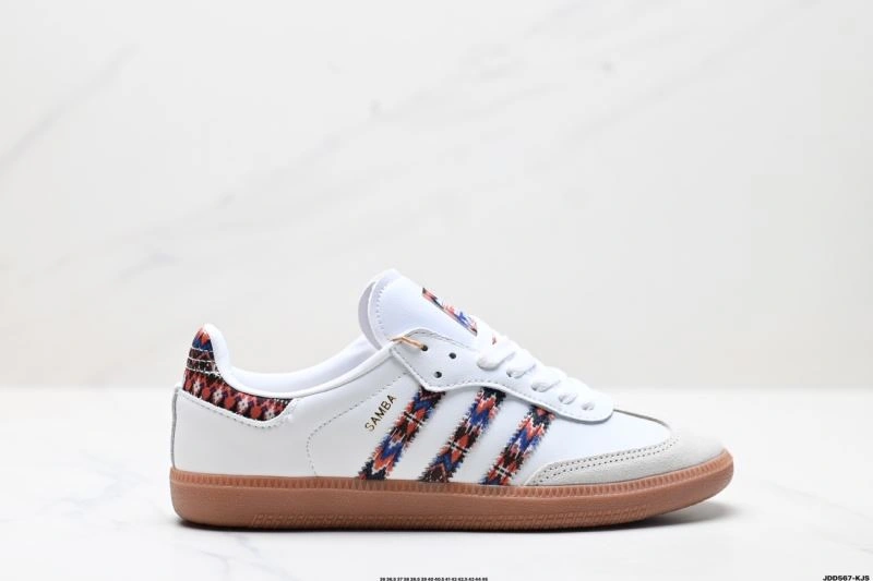 Trendy Adidas Samba Shoes 1042