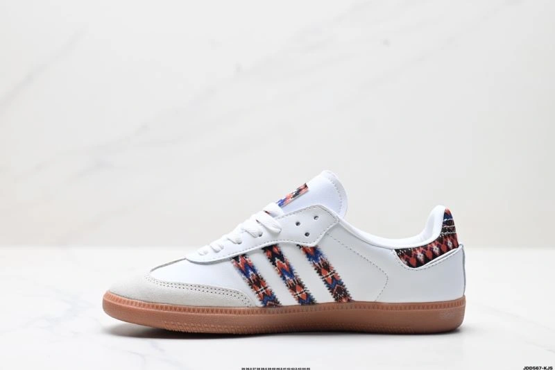 Trendy Adidas Samba Shoes 1042