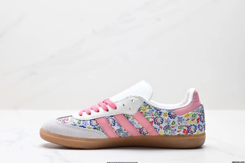 Trendsetting Adidas Samba Shoes 272