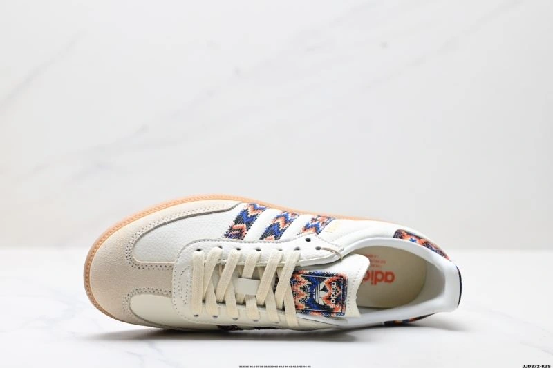 Neat Adidas Samba Shoes 256
