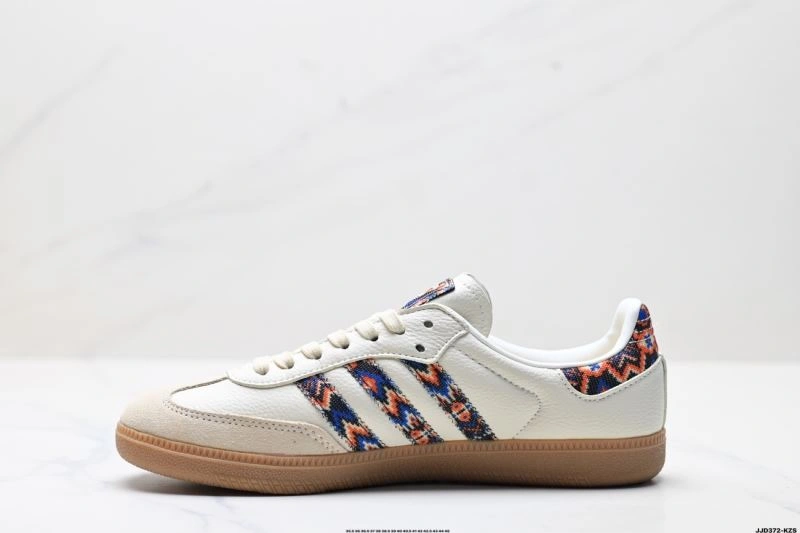 Neat Adidas Samba Shoes 256