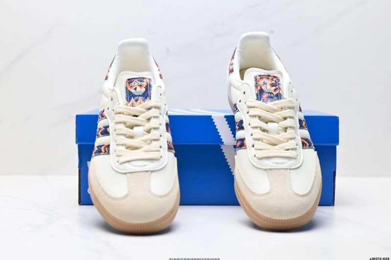Neat Adidas Samba Shoes 256