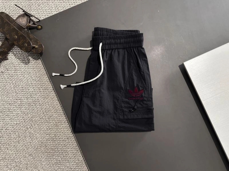 WrinkleFree Adidas Short Pants 94934