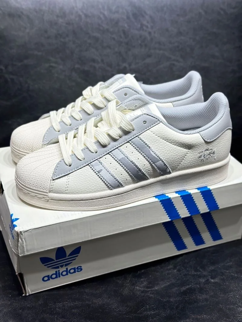 Minimalist Adidas Superstar Shoes 16263