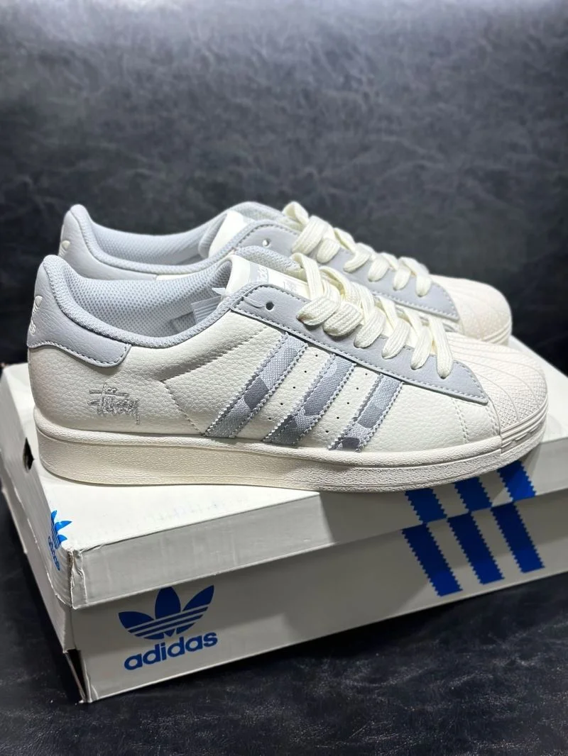 Minimalist Adidas Superstar Shoes 16263