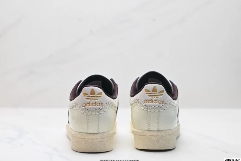 Adidas Superstar Shoes Durable 930