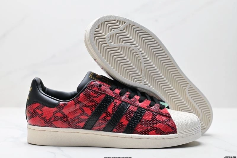Effortless Adidas Superstar Shoes 995