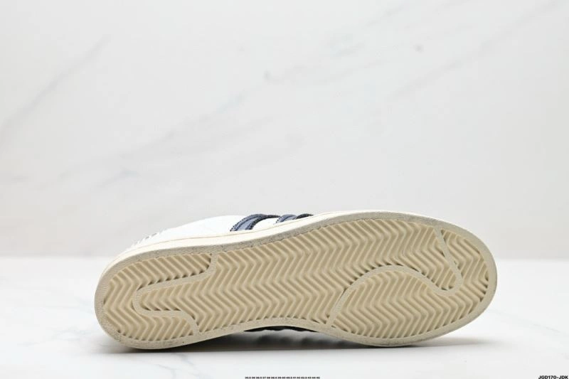 Stylish Adidas Superstar Shoes 988