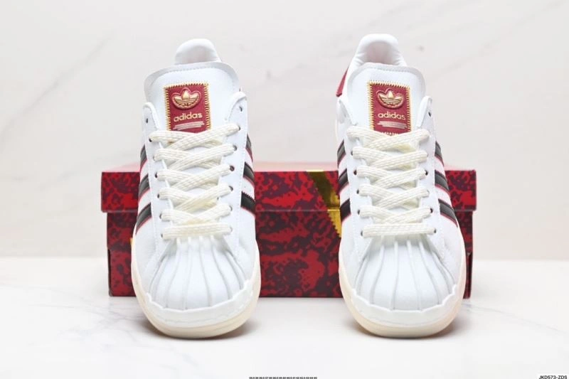 WrinkleFree Adidas Superstar Shoes 936