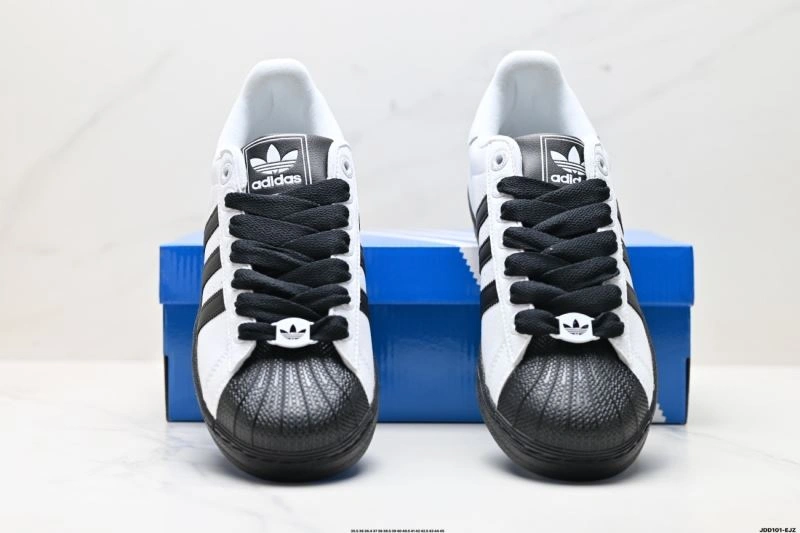 Attractive Adidas Superstar Shoes 909