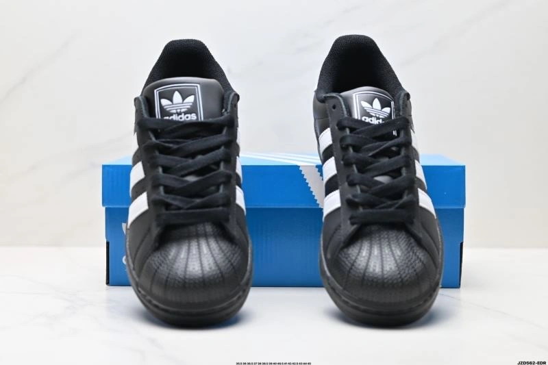 Adidas Superstar Shoes Snug 891