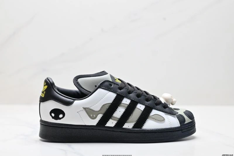Adidas Superstar Shoes EyeCatching 897