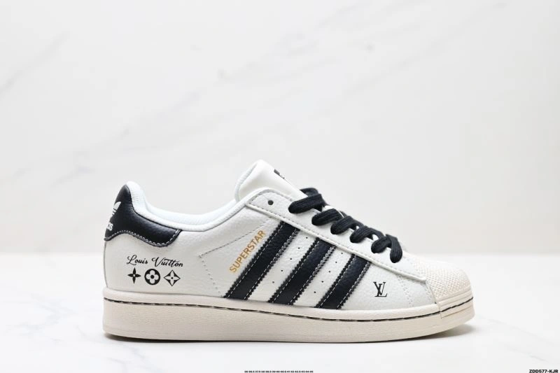 UrbanStyle Adidas Superstar Shoes 871