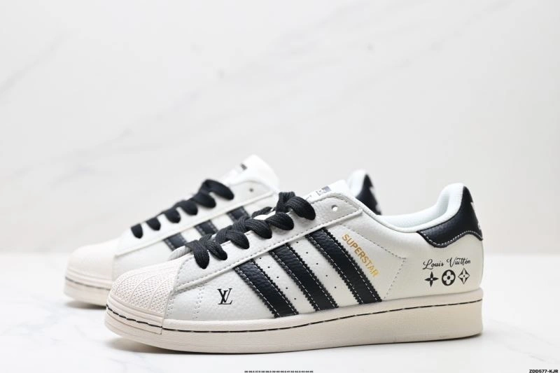 UrbanStyle Adidas Superstar Shoes 871
