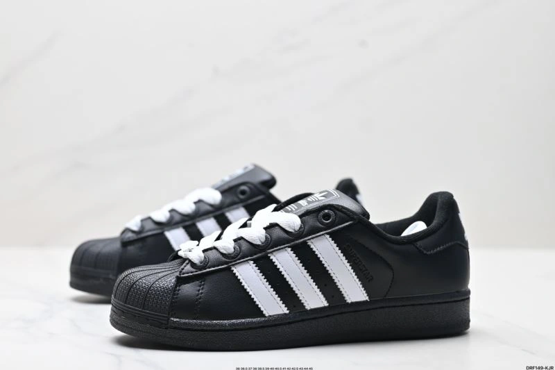 Adidas Superstar Shoes Attractive 183
