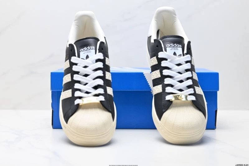 EyeCatching Adidas Superstar Shoes 179