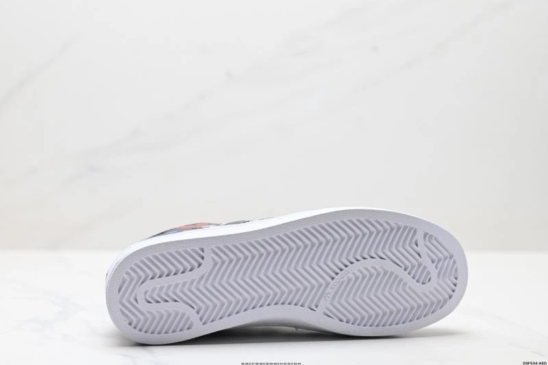 Lightweight Adidas Superstar Shoes 134