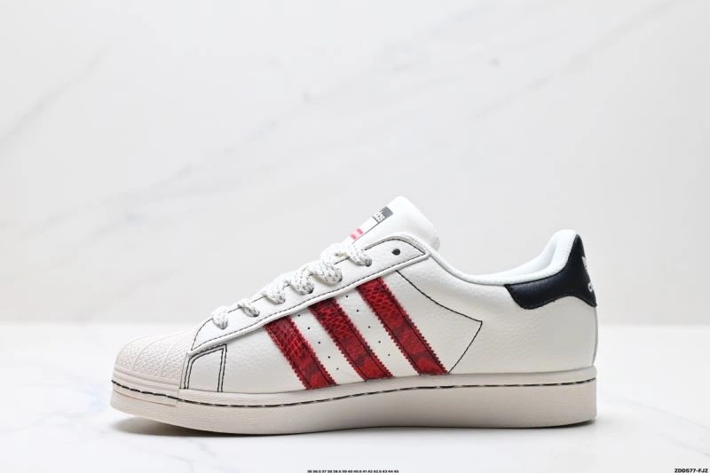 Versatile Adidas Superstar Shoes 125