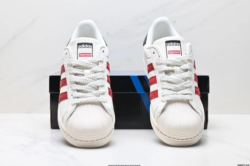 Versatile Adidas Superstar Shoes 125