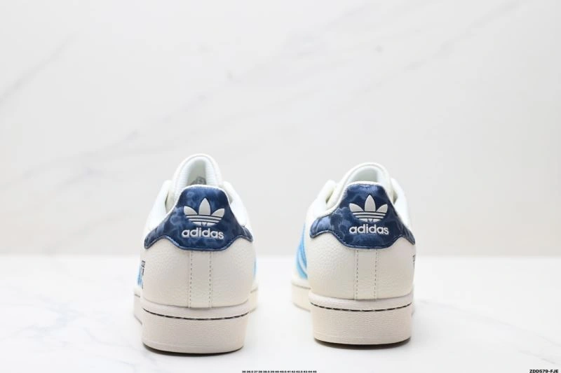 Classic Adidas Superstar Shoes 127