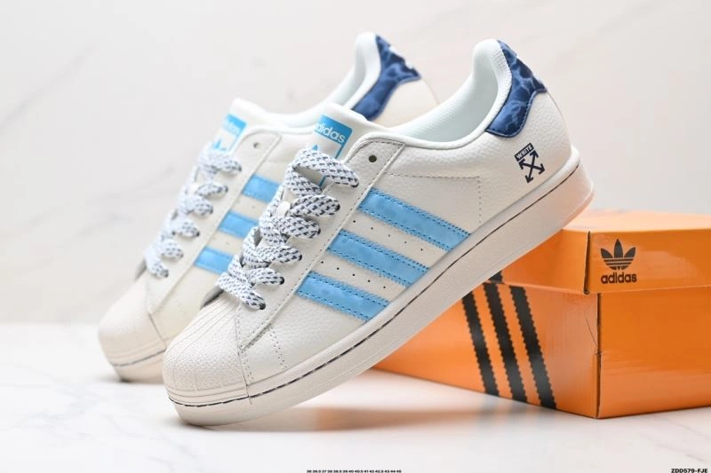 Classic Adidas Superstar Shoes 127