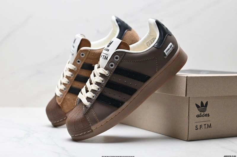 FashionForward Adidas Superstar Shoes 104