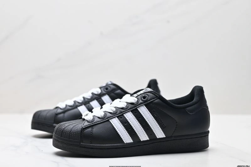 Lightweight Adidas Superstar Shoes 99