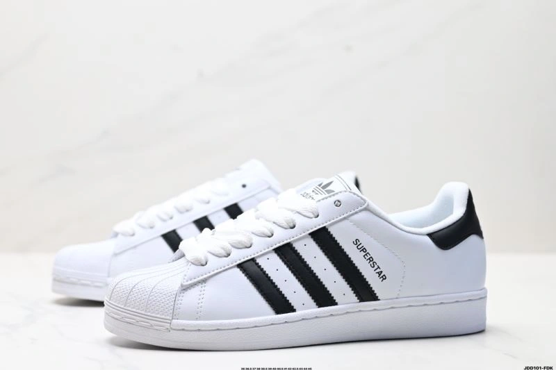 Adidas Superstar Shoes GoAnywhere 85