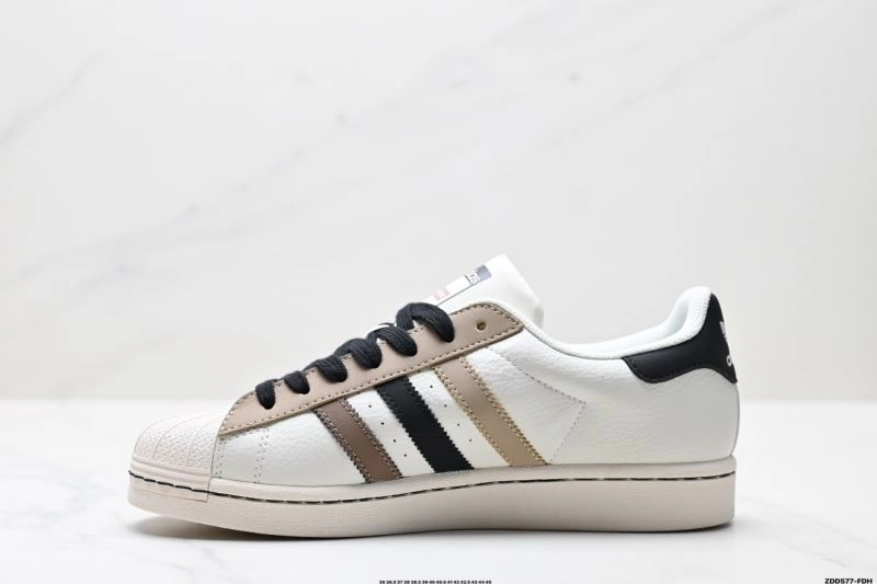 Minimalist Adidas Superstar Shoes 120