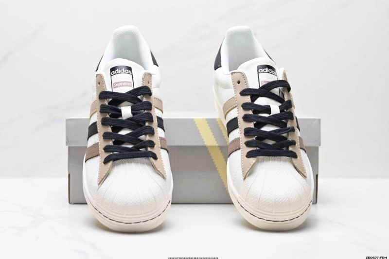 Minimalist Adidas Superstar Shoes 120