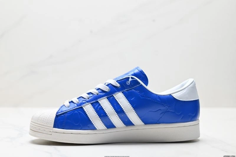 Adidas Superstar Shoes ComfortFit 84